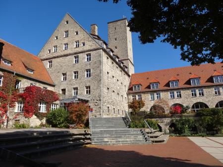 Jugendhaus-Burg-Feuerstein.jpg_250975048