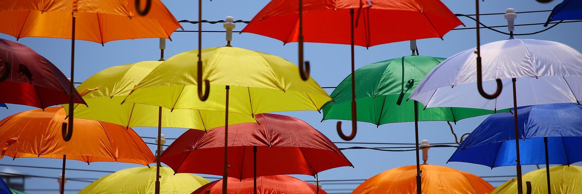 Regenschirme (c) Pixabay Regenschirme